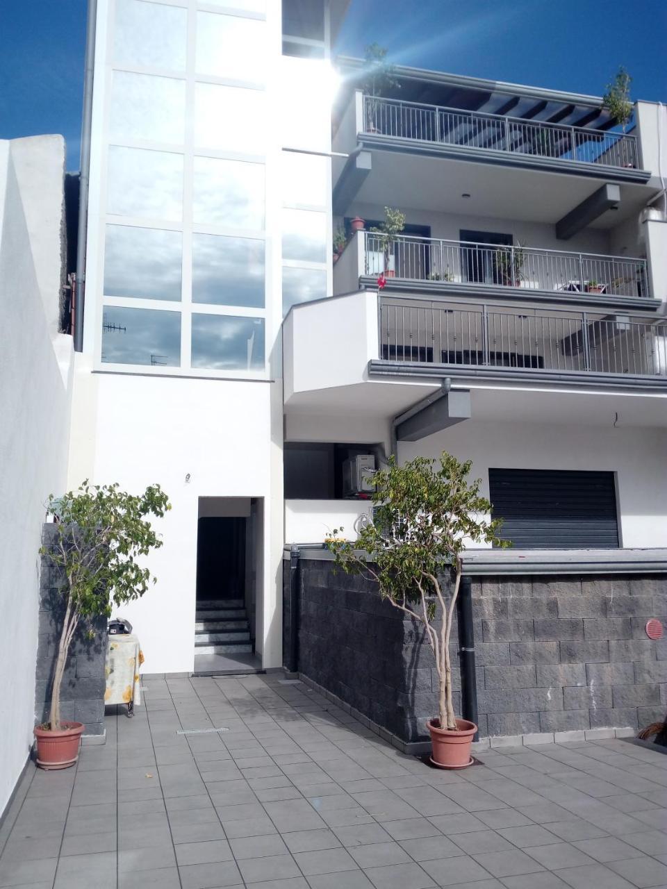 Appartamento Gambero Beach Santa Teresa Di Riva Exterior foto